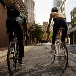 Feu Stop Arrière Vélo Automatique USB Burner Brake 13 Feu Stop Arrière Vélo Automatique USB Burner Brake -Magasin D'accessoires De Vélo feu stop arriere velo automatique usb burner brake full 6