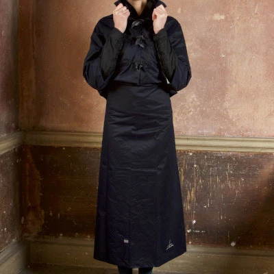 Jupe Imperméable De Vélo Pour Cycliste Femme Rainwrap - Navy 5 Jupe Imperméable De Vélo Pour Cycliste Femme Rainwrap - Navy – Image 3