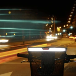 Panier Vélo Avant Avec Réflécteur Uni Reflect KlickFix -Magasin D'accessoires De Vélo panier velo avant avec reflecteur uni reflect klickfix full 3