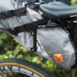 Stabilisateur De Sacoche De Selle Bikepacking Woho 11 Stabilisateur De Sacoche De Selle Bikepacking Woho -Magasin D'accessoires De Vélo stabilisateur sacoche de selle woho brooks b series 4